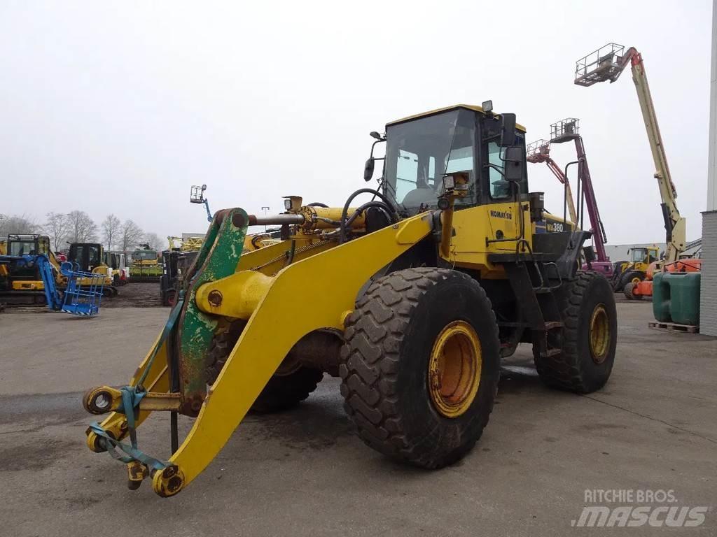 Komatsu WA380-5H Pale gommate