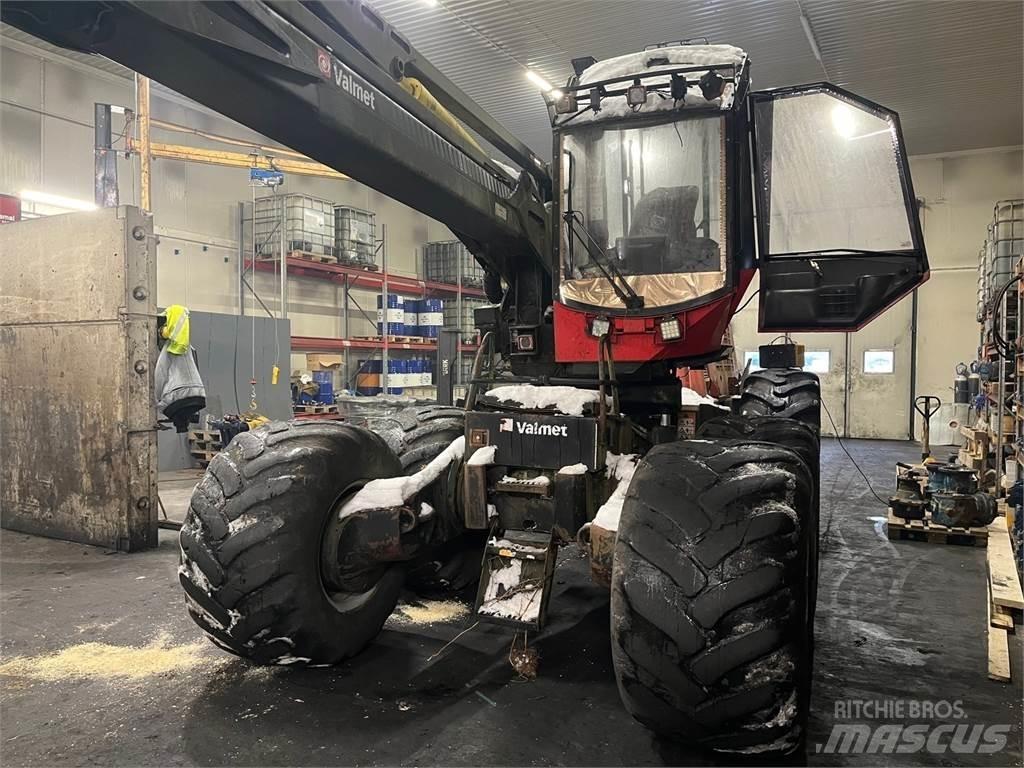 Valmet 911.3 Abbattitrici, Disboscatrici