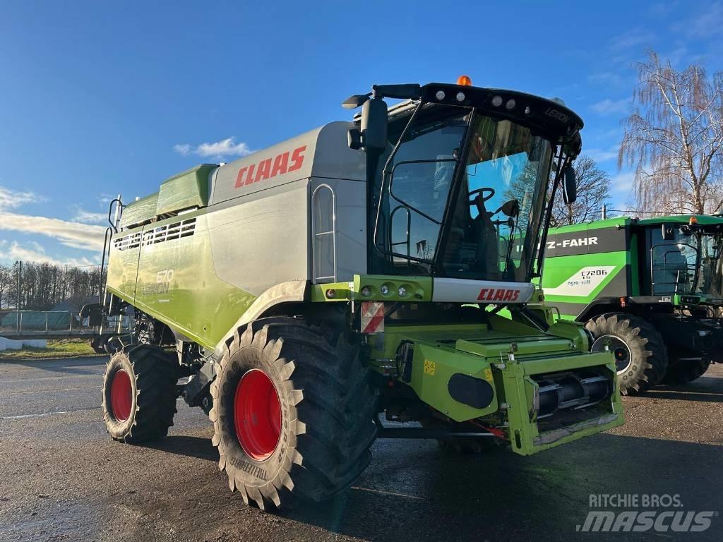 CLAAS Lexion 670 Mietitrebbiatrici
