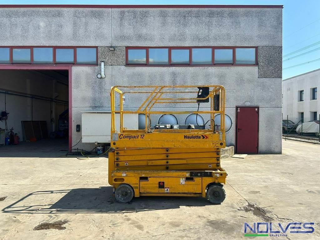 Haulotte COMPACT12 Piattaforme a pantografo