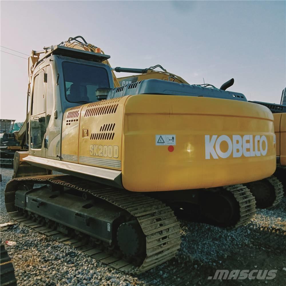 Kobelco SK200-8 Escavatori cingolati