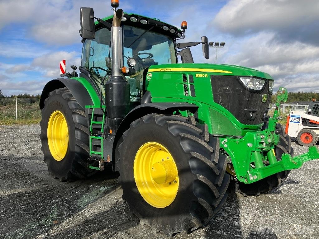 John Deere 6250 R Trattori