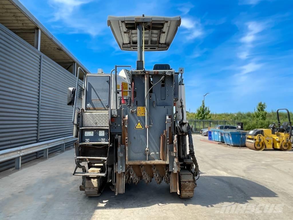 Wirtgen W 100 F Fresa a freddo per asfalto