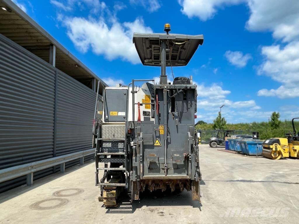 Wirtgen W 120 FI Fresa a freddo per asfalto