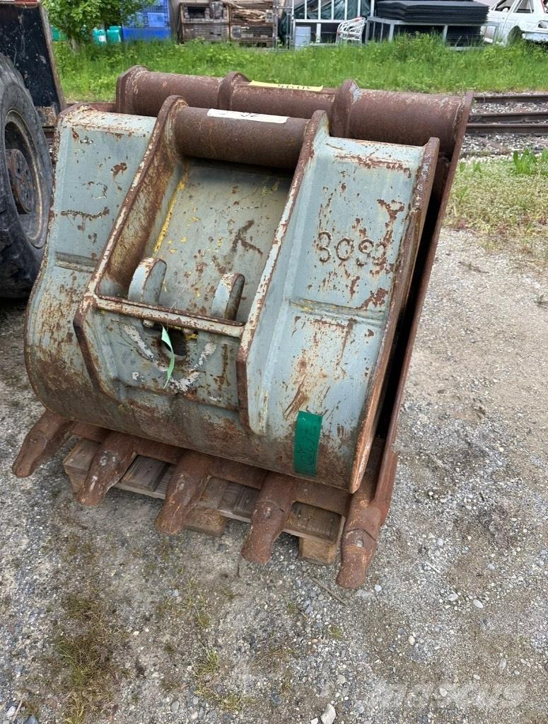 Hydrema MX 18 Escavatori gommati