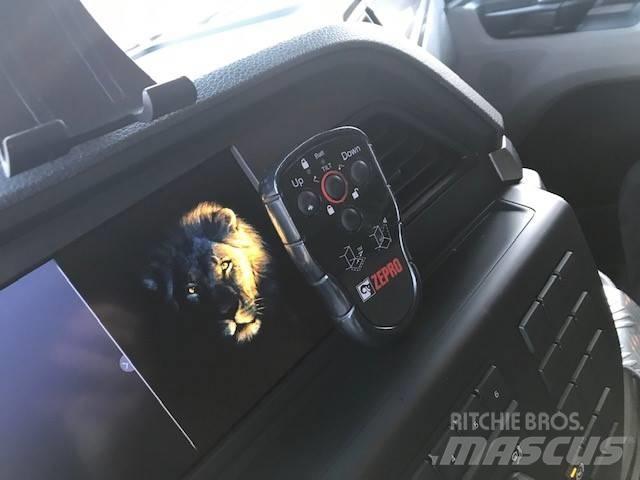 MAN TGS 26.470 Camion cassonati