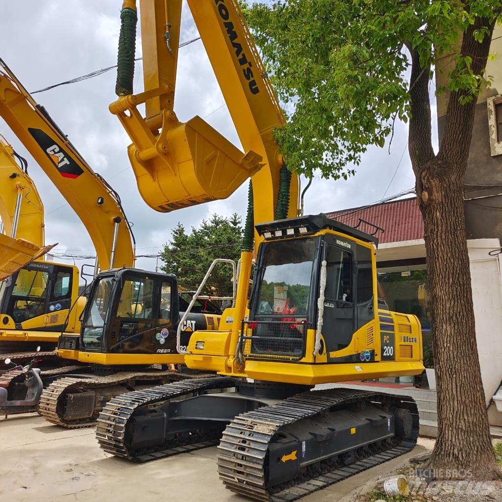 Komatsu PC 200 Escavatori cingolati