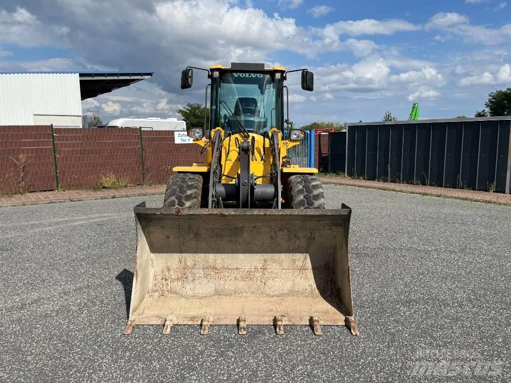Volvo L 35 GS Mini Pale Gommate