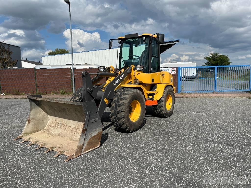 Volvo L 35 GS Mini Pale Gommate