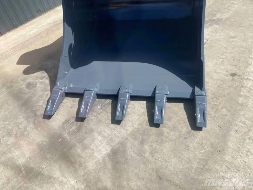 Hitachi ZX225 - 1.20m Benne
