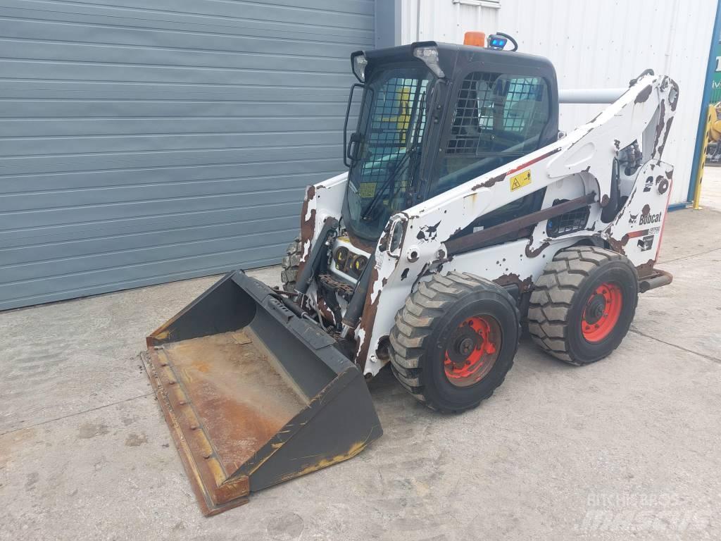 Bobcat 377 Mini Pale Gommate