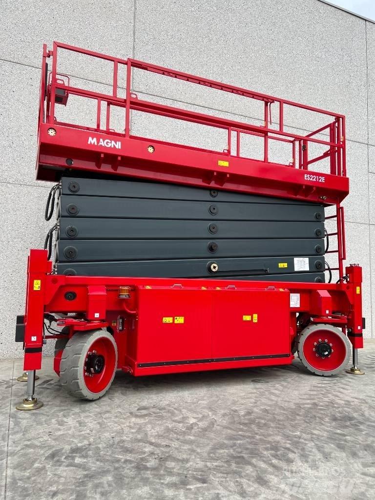 Magni ES2212E Piattaforme a pantografo