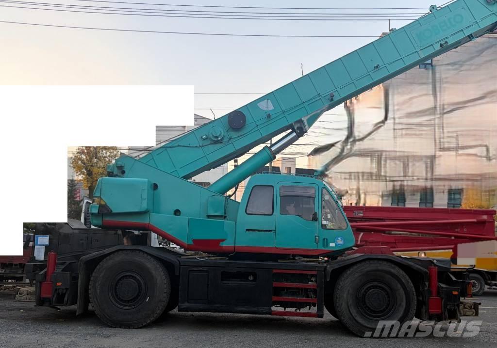 Kobelco RK 450 Gru per terreni difficili