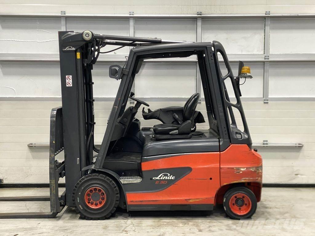 Linde E30-01 Carrelli elevatori elettrici