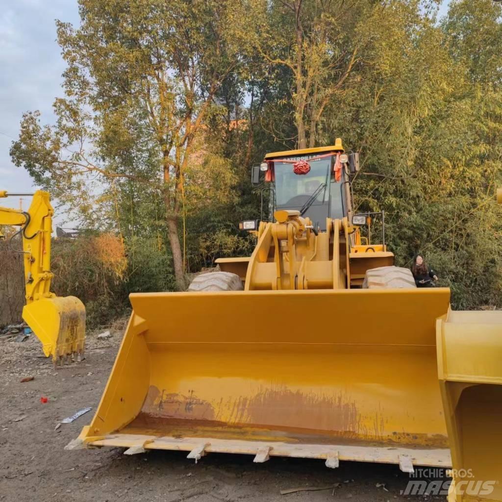 CAT 966 H Pale gommate