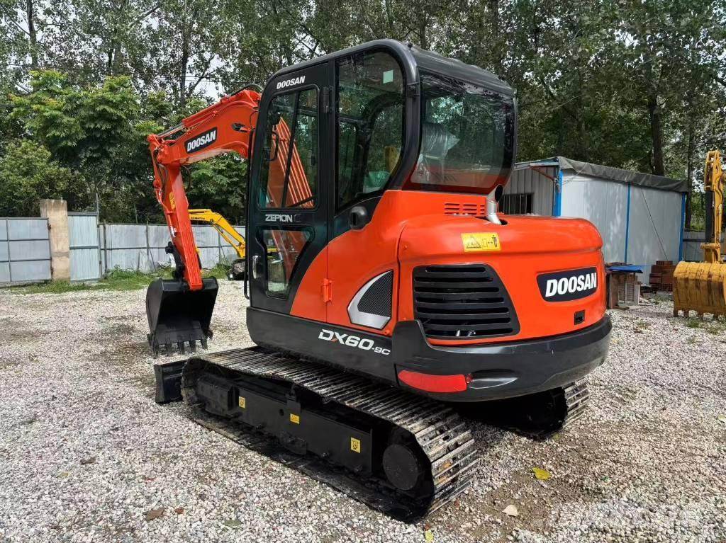 Doosan DX 60-9 C Miniescavatori