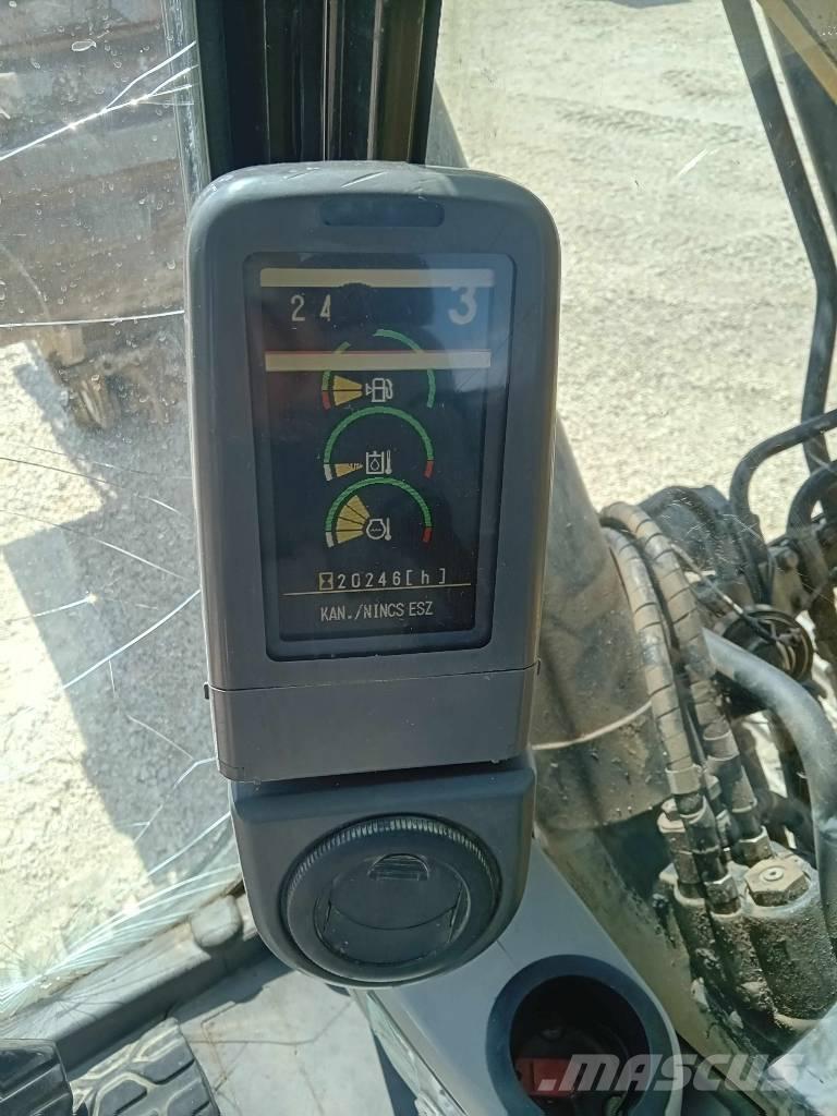 CAT 323 D L Escavatori cingolati