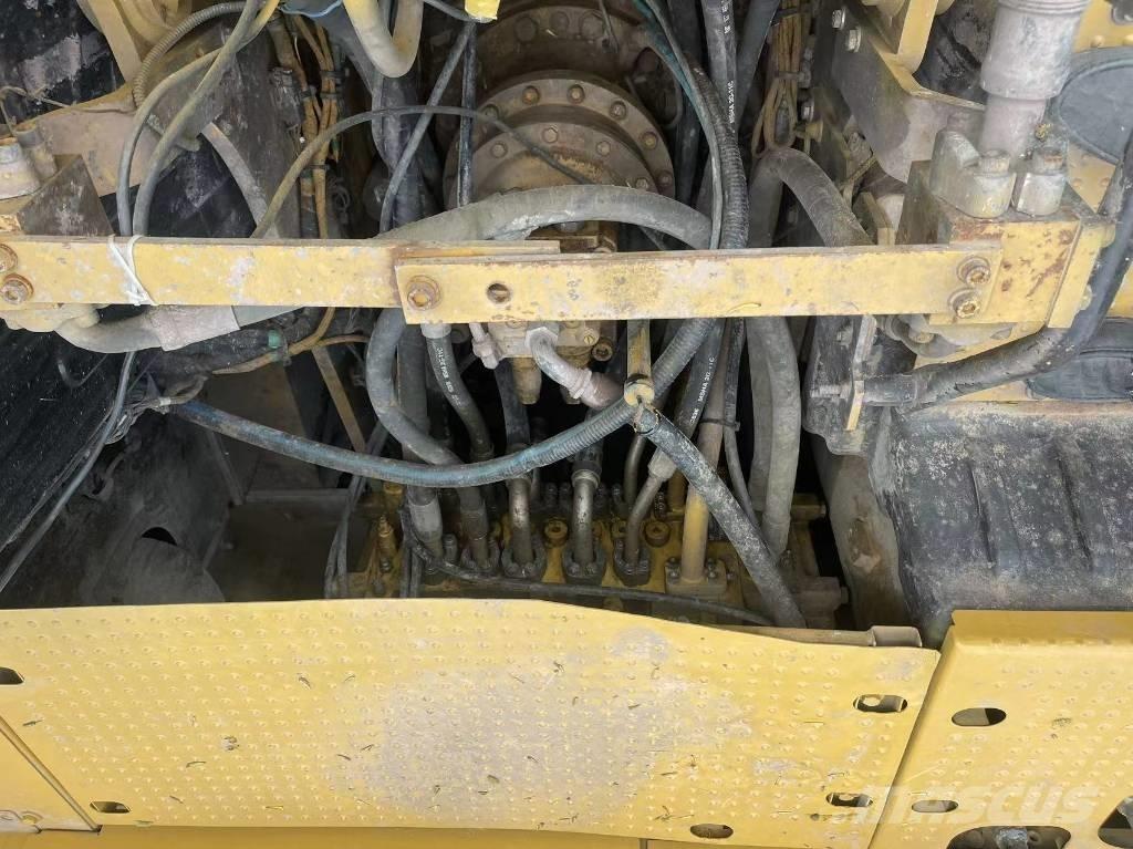 CAT 320GC Escavatori cingolati