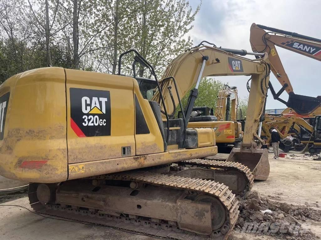 CAT 320GC Escavatori cingolati