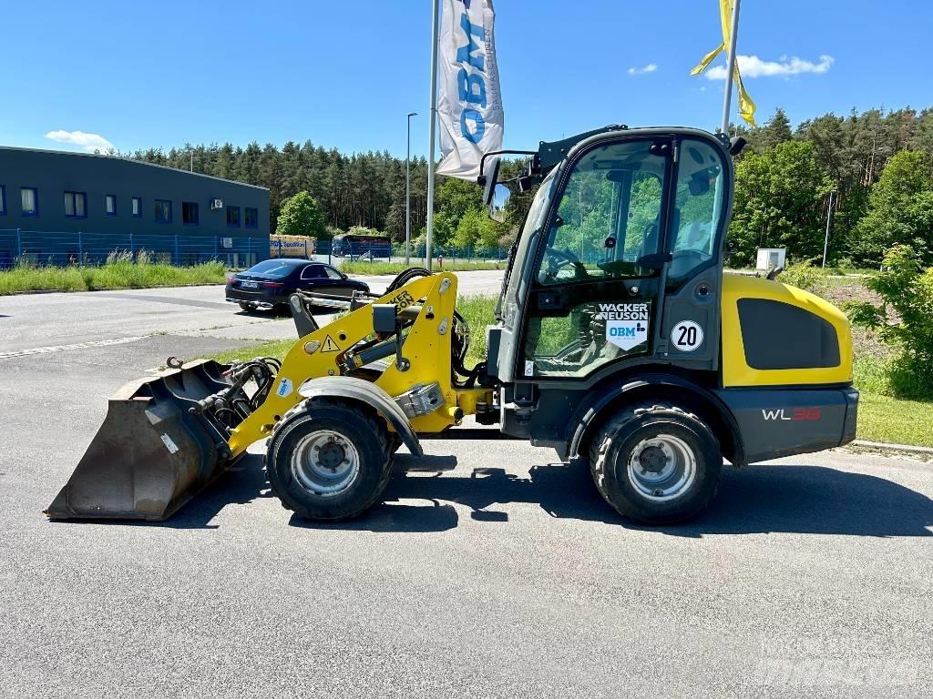 Wacker Neuson WL 38 Pale gommate