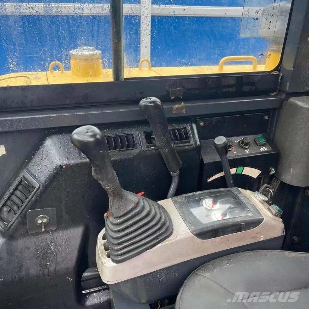 Komatsu PC56-7 Miniescavatori