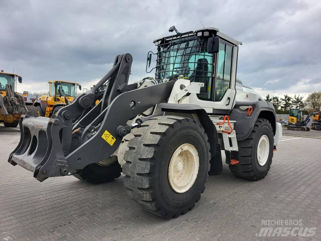 Volvo L 110 H Pale gommate