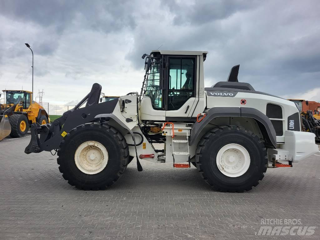 Volvo L 110 H Pale gommate