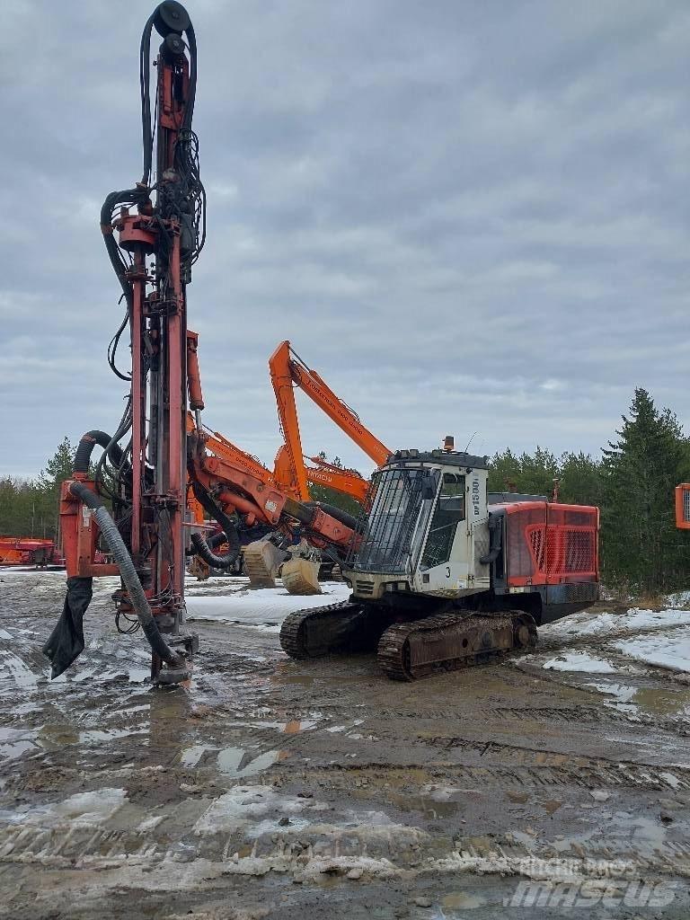 Sandvik DP 1500 i Perforatrici di superficie