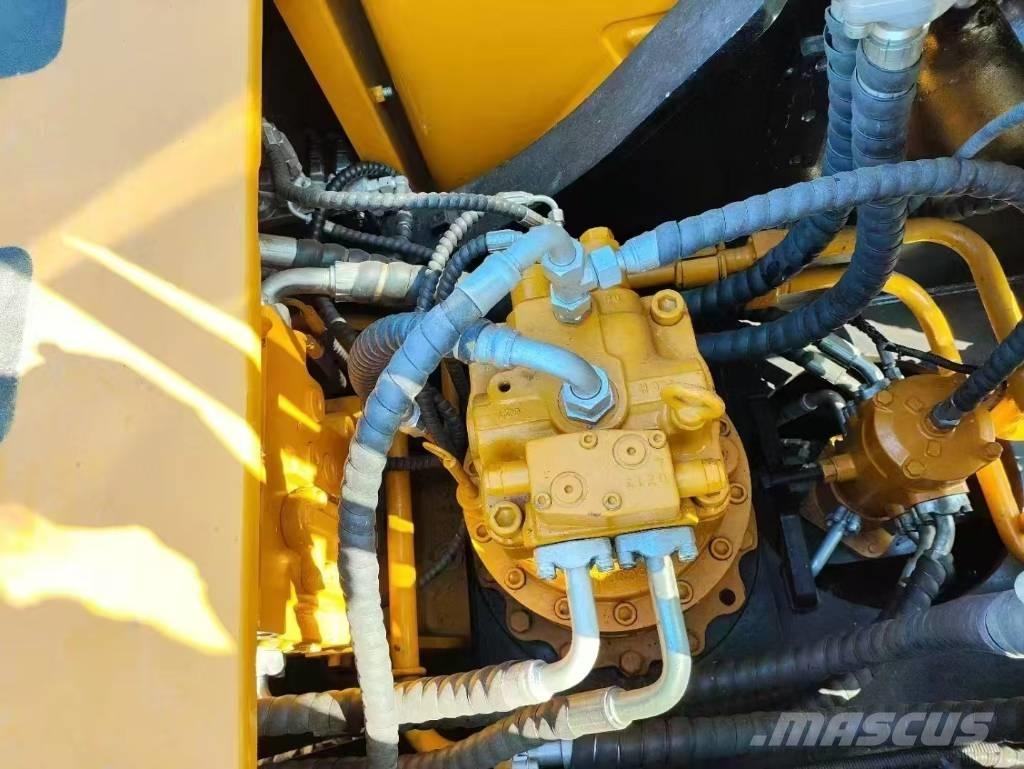 Sany SY215C Escavatori cingolati