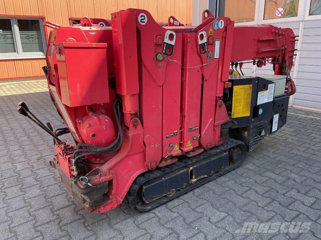 Unic URW-095 Gru cingolate