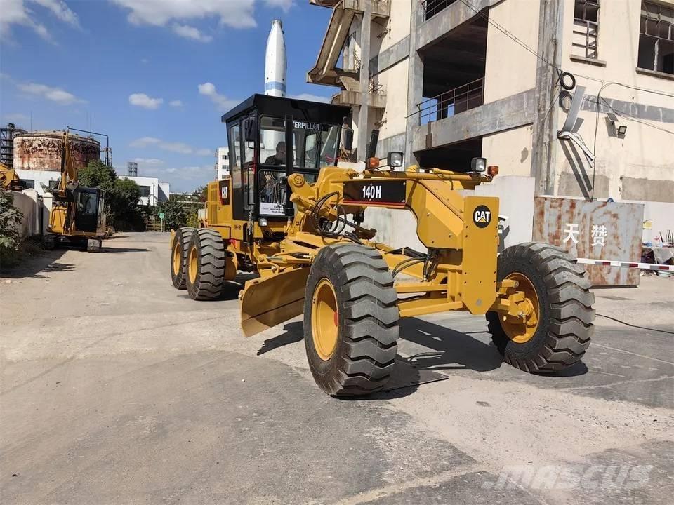 CAT 140H Motorgraders