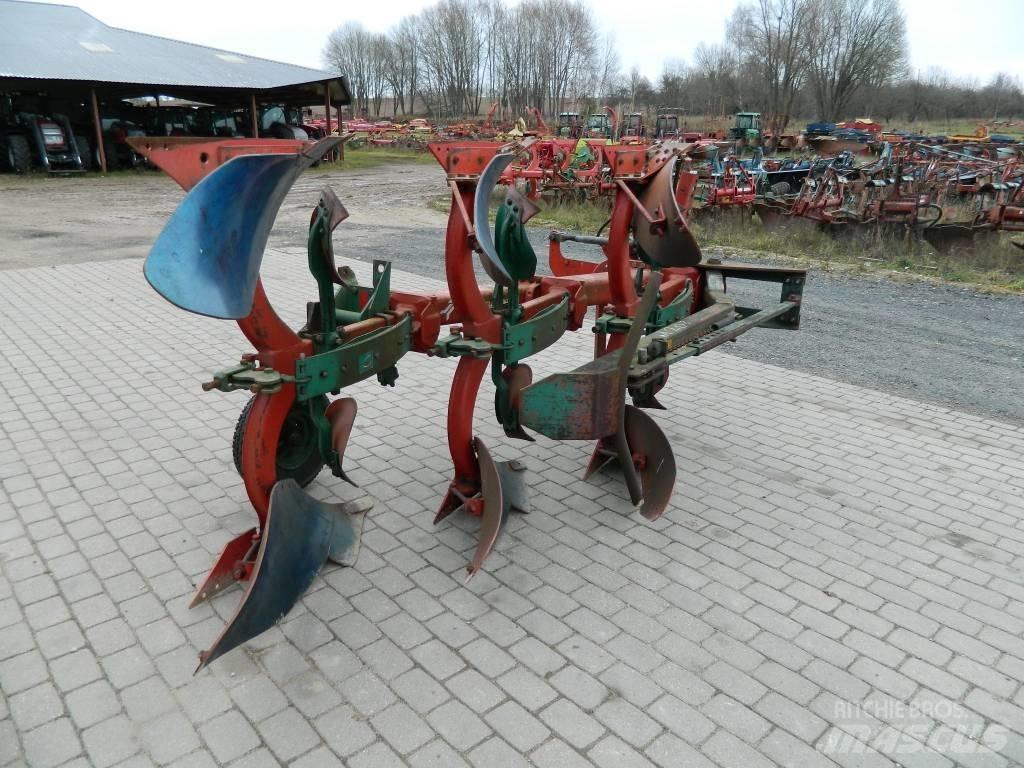 Kverneland 3 Aratri reversibili