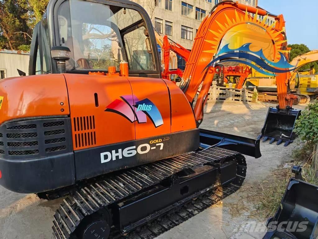 Doosan DH 60-7 Miniescavatori