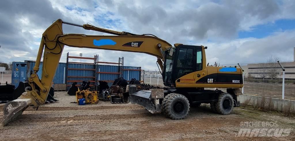 CAT M 322 C HCR Escavatori gommati