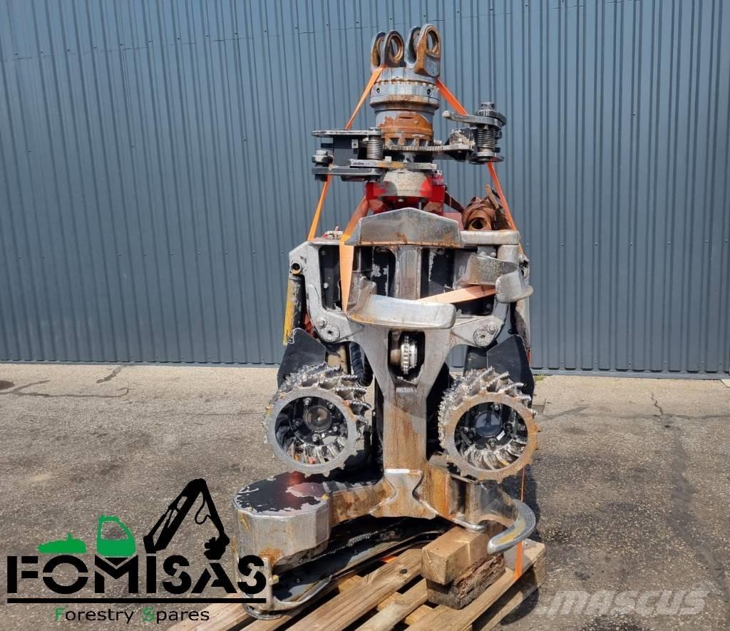 Komatsu S 82 Decespugliatrici e trinciatrici idrauliche