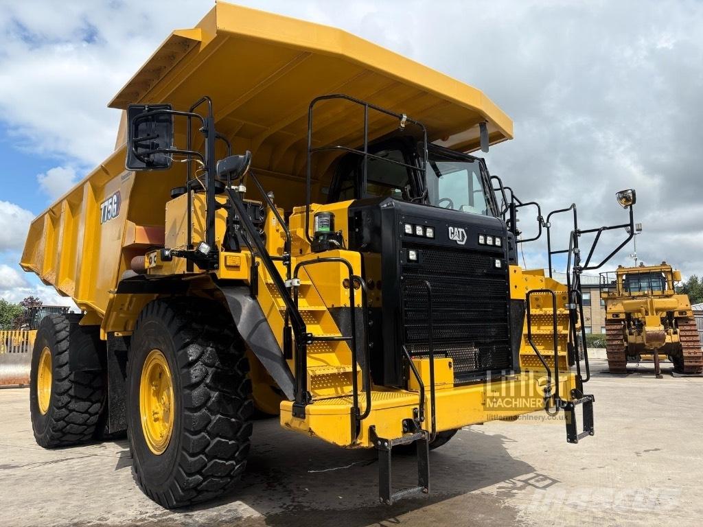 CAT 775 G Dumper a telaio rigido