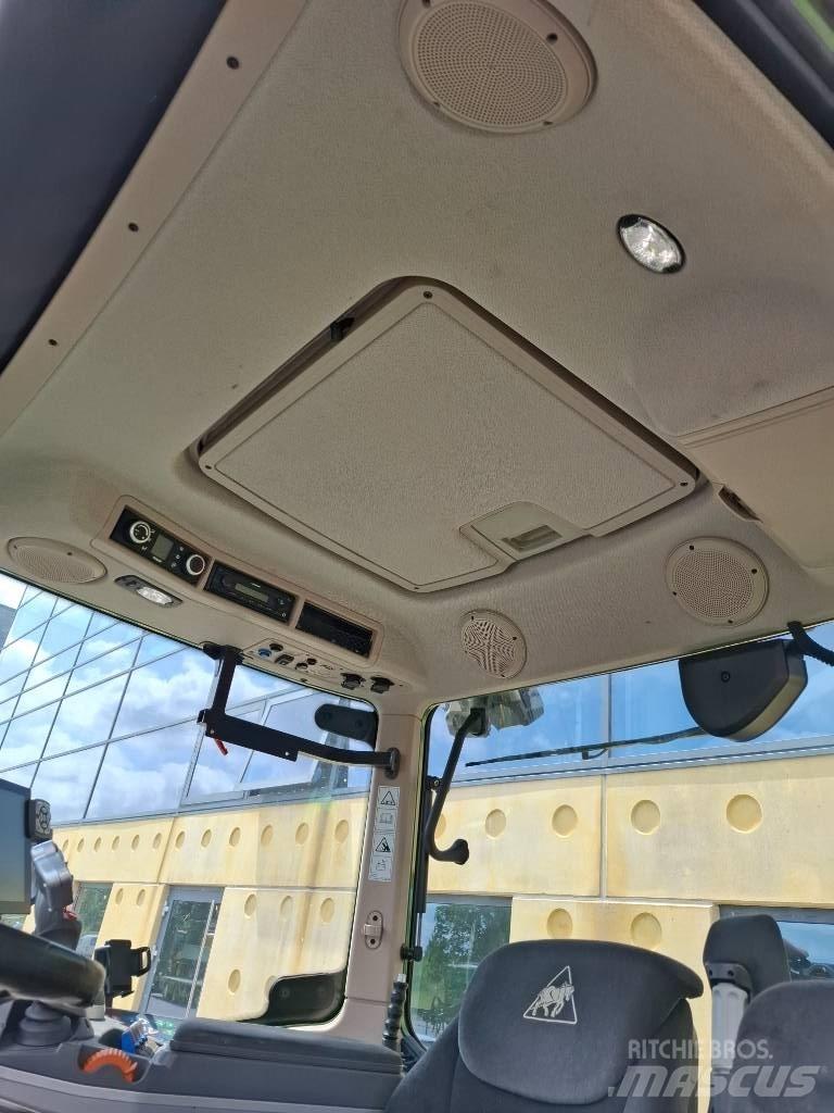Fendt 724 Profi Plus Trattori