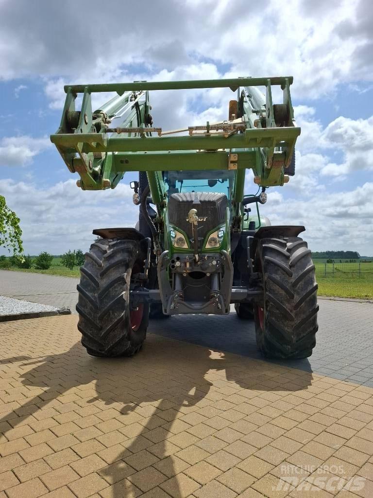 Fendt 724 Profi Plus Trattori