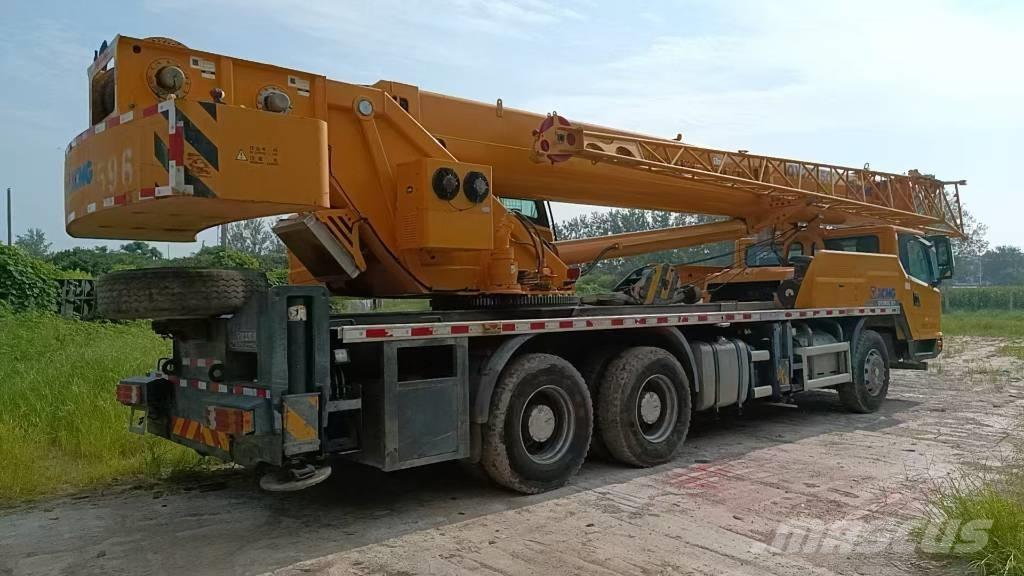 XCMG QY25K5C Gru per tutti i terreni