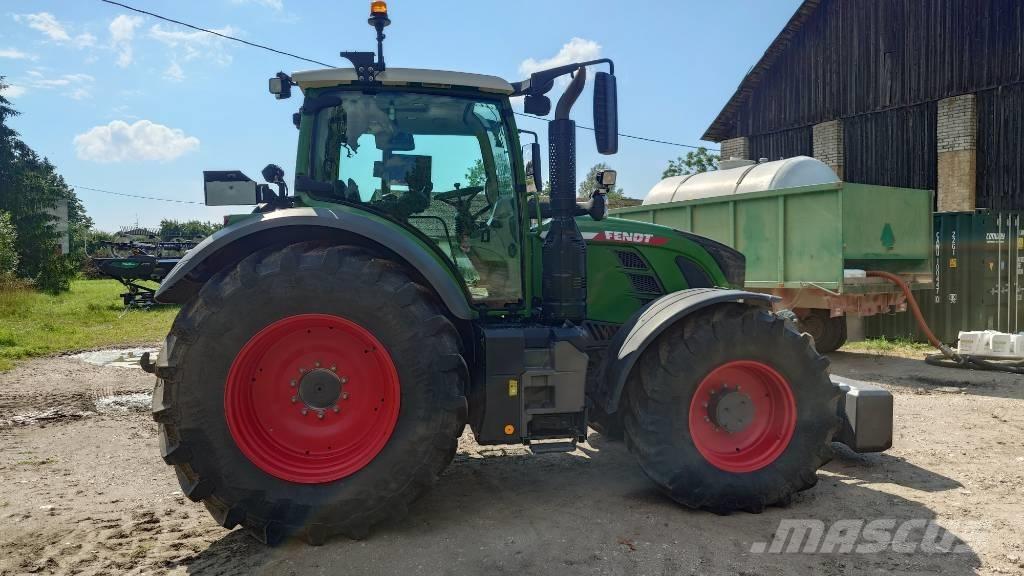 Fendt 724 Profi Plus Trattori