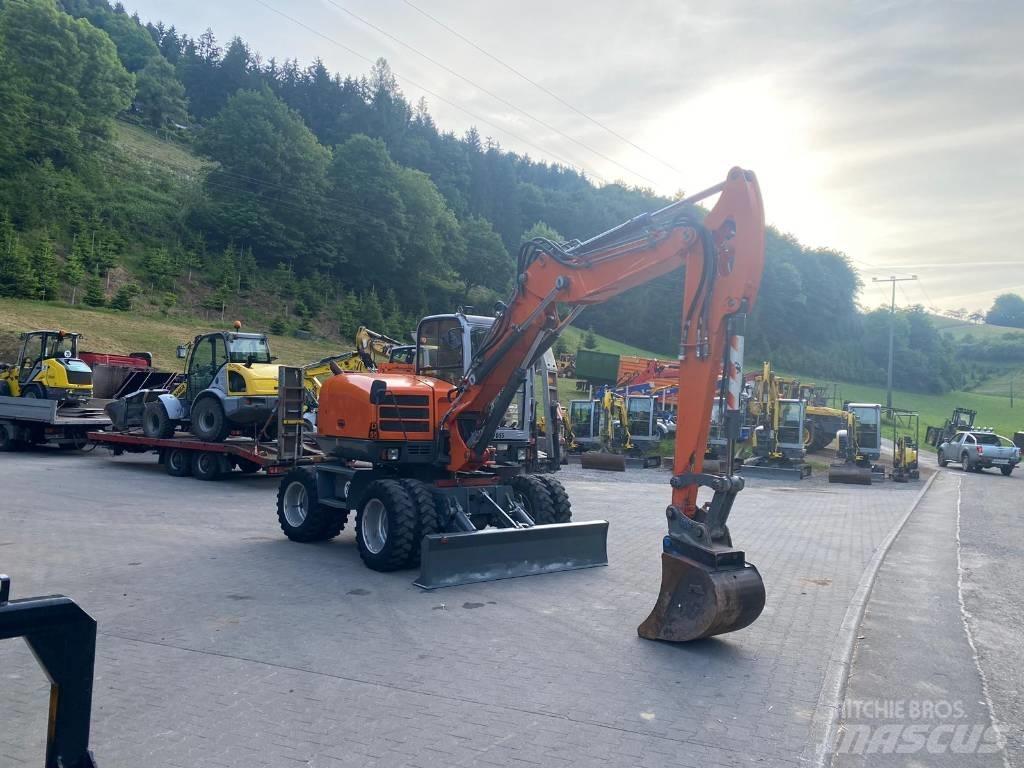 Wacker Neuson 9503 Escavatori gommati