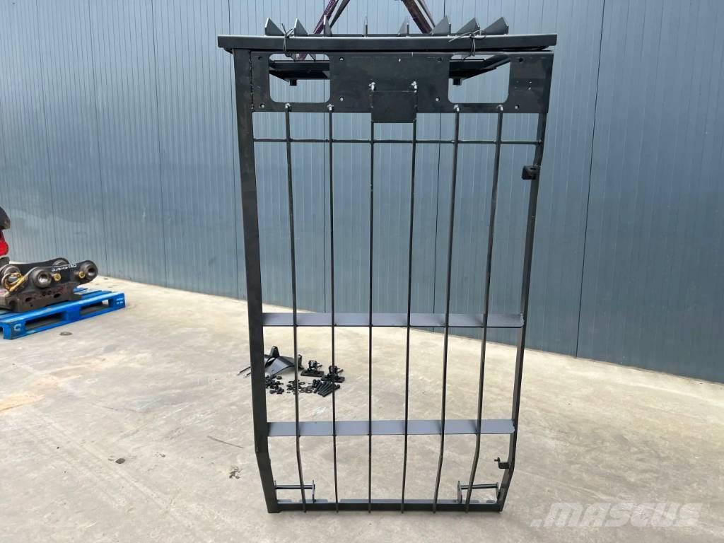 CAT 329D Guard Cabine e interni