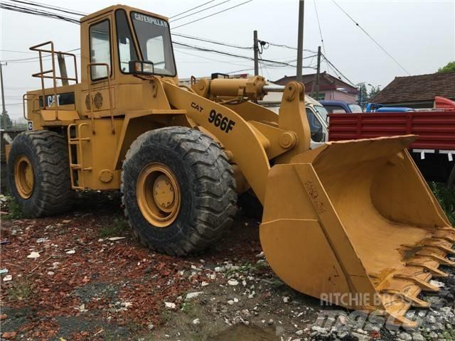 CAT 966 F Pale gommate
