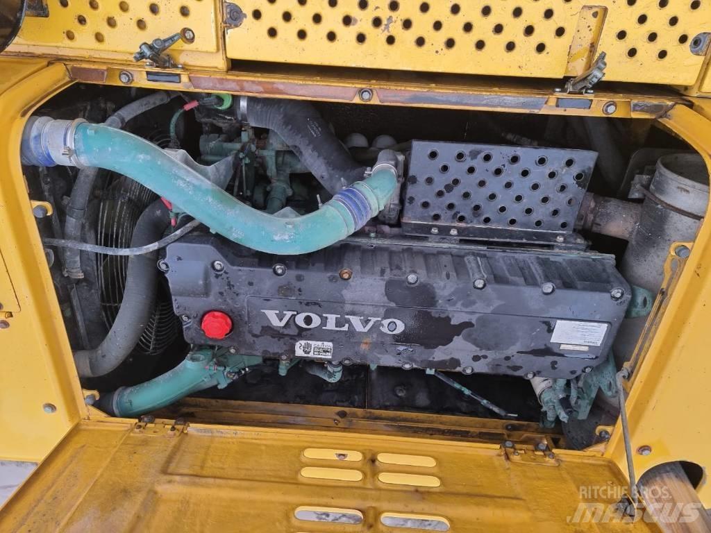 Volvo EC 460 B LC Escavatori cingolati