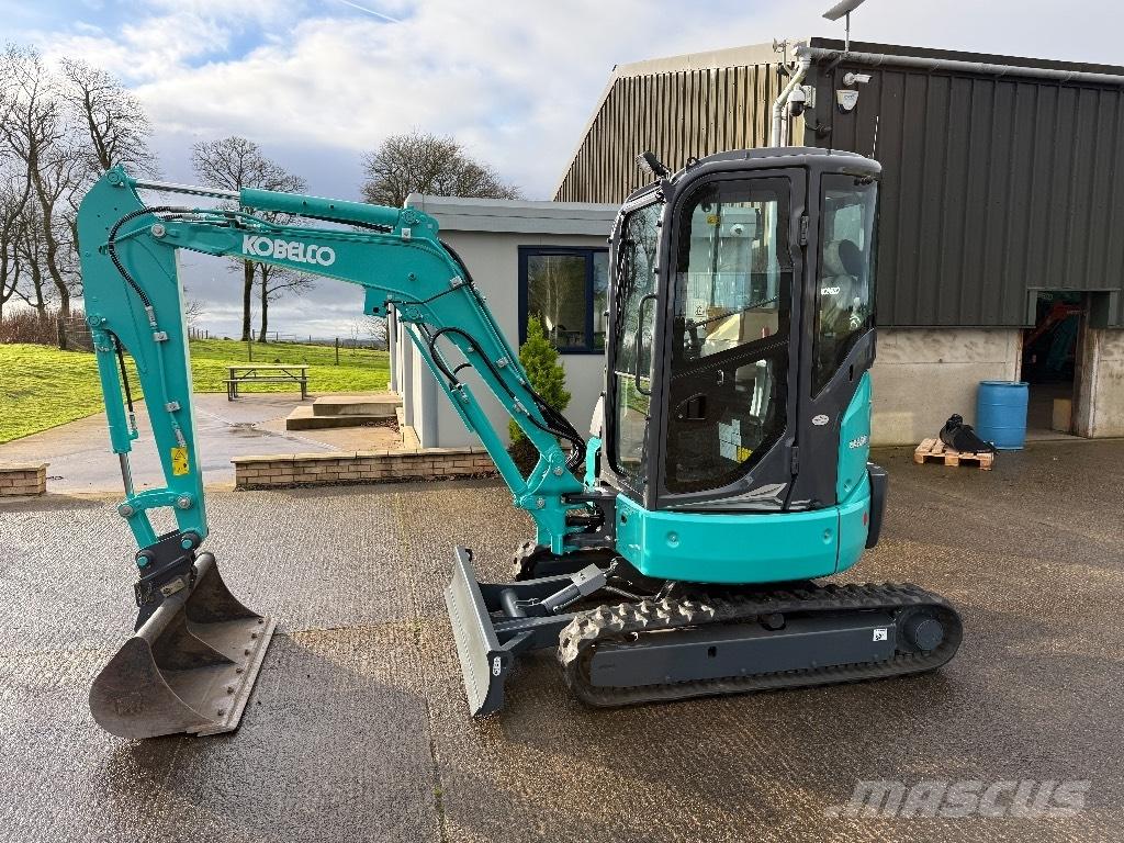 Kobelco SK26-7 Miniescavatori