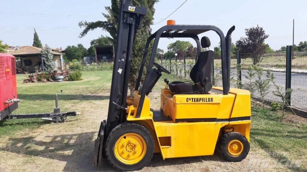 CAT V 50 Carrelli elevatori diesel