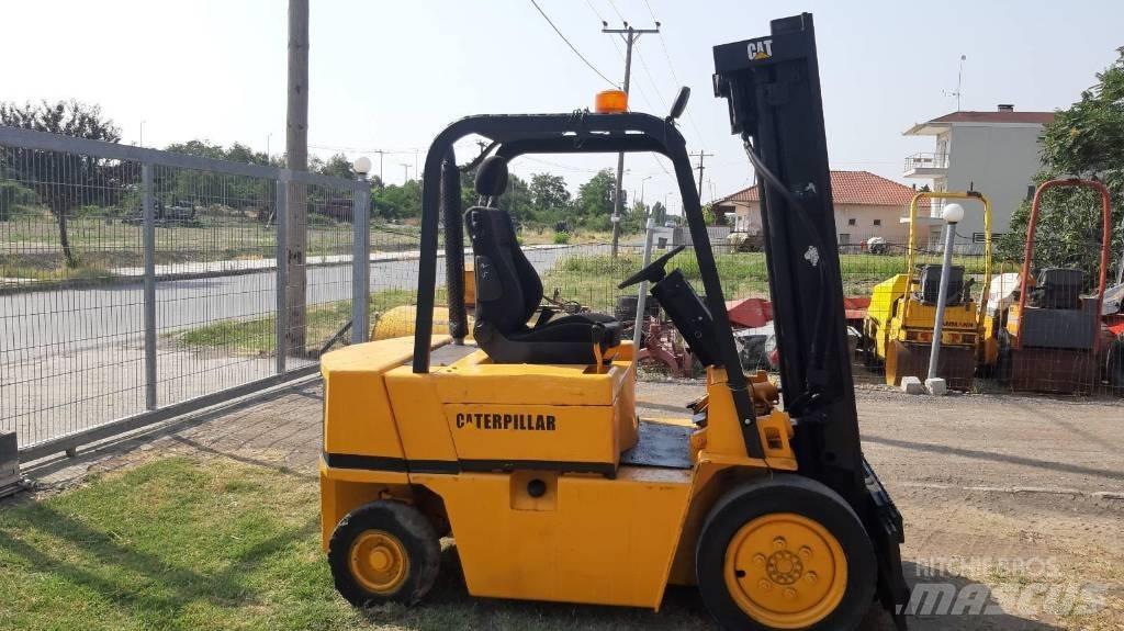 CAT V 50 Carrelli elevatori diesel