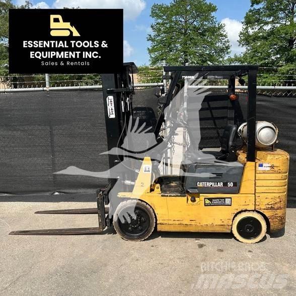 CAT GC25 Carrelli elevatori diesel