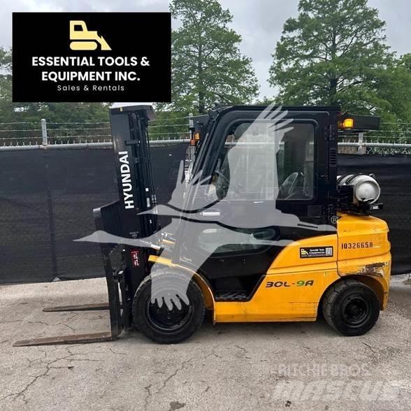 Hyundai 30L-9A Carrelli elevatori diesel