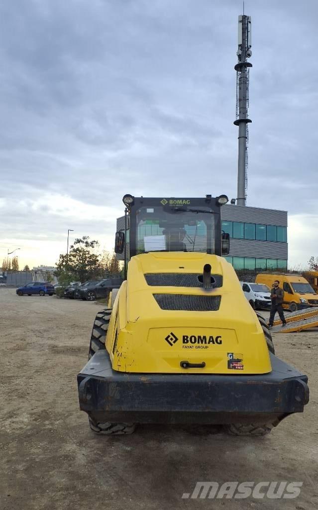 Bomag BW219D5 Vibrocostipatore verticale
